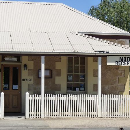 Coonawarra Motor Lodge Penola Buitenkant foto