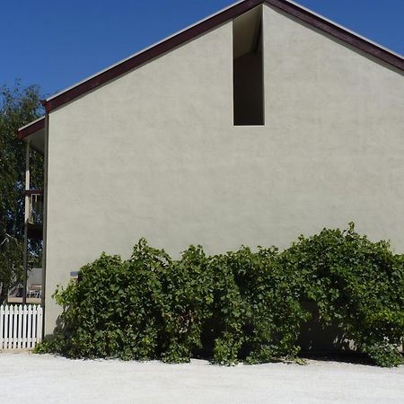 Coonawarra Motor Lodge Penola Buitenkant foto
