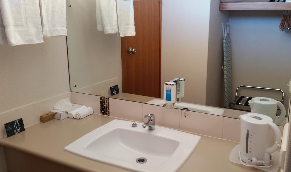 Coonawarra Motor Lodge Penola Buitenkant foto