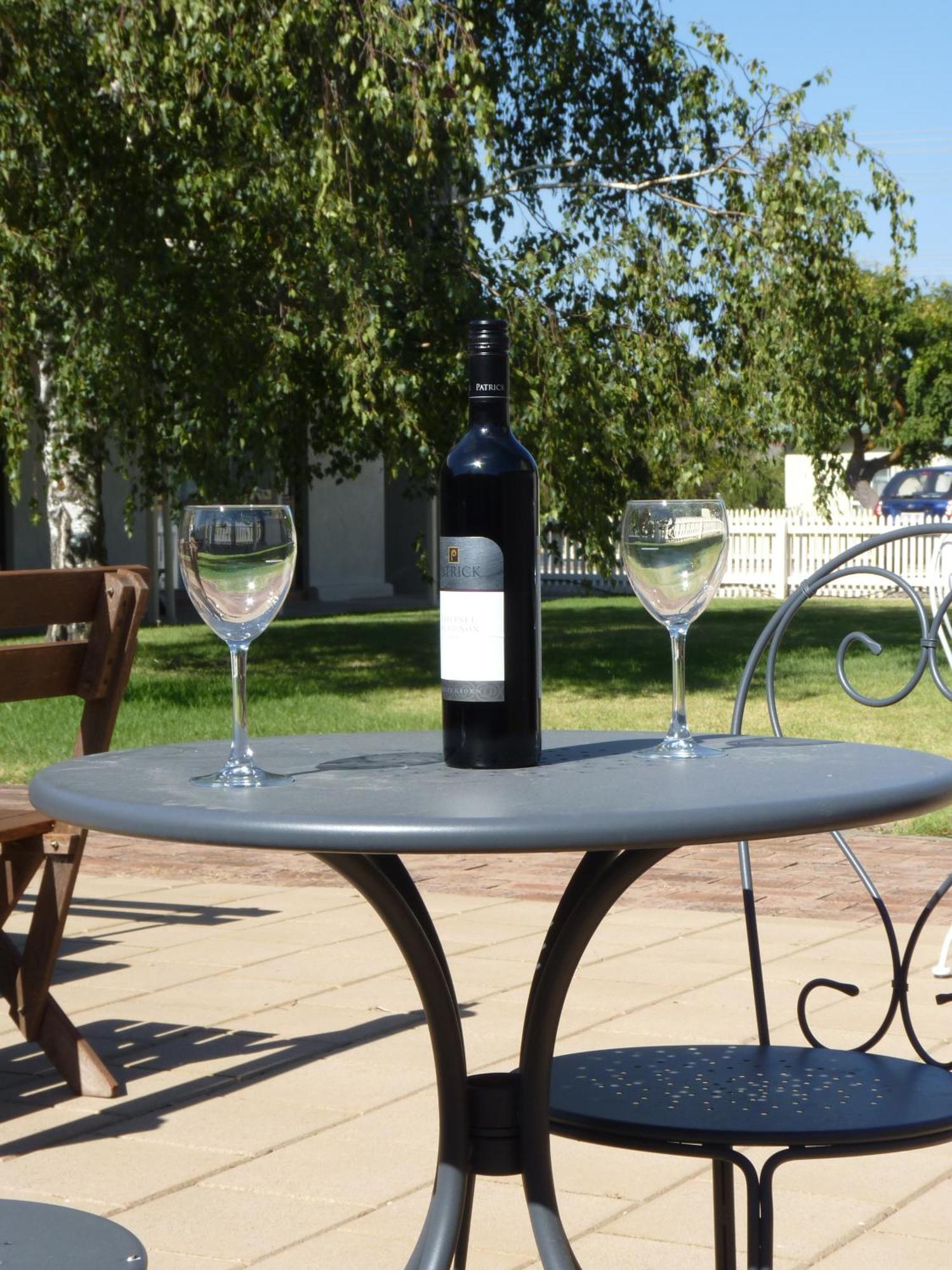 Coonawarra Motor Lodge Penola Buitenkant foto